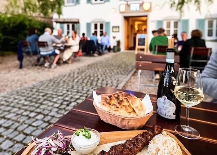 Mara Restaurant & ホテル Dießen am Ammersee